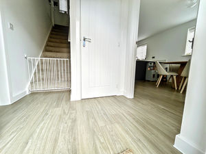 Photo 5- click for photo gallery